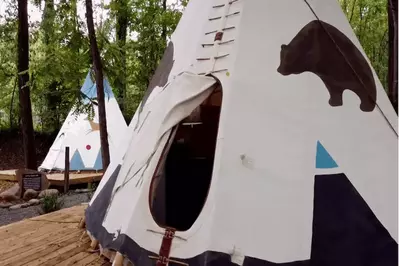 camping tipi