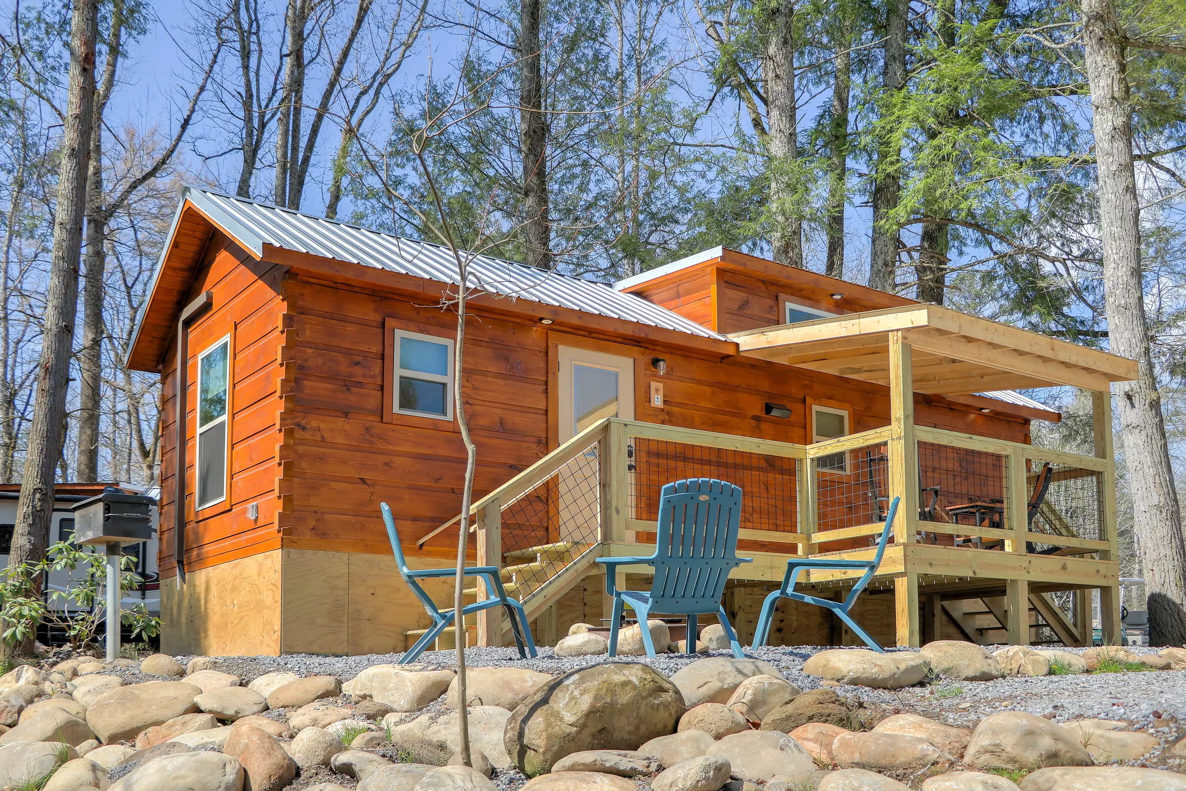 Deluxe Camping Cabin at Greenbrier Campground