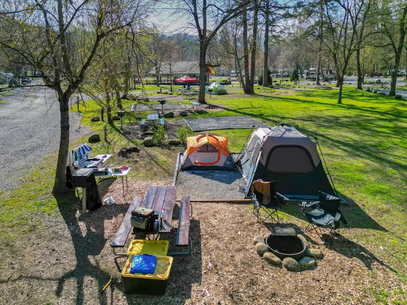 tent sites in the Smoky Mountains