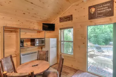 Camping Cabin kitchenette