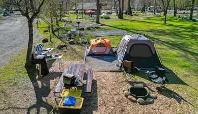 amenities at a tent site