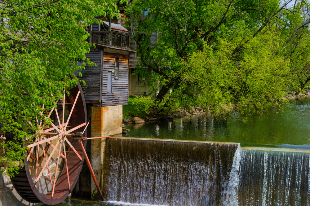 Little Pigeon River flowing pas the Old Mill in Pigeon Forge