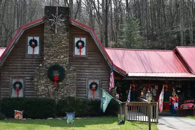 Santa Claus-et is a must when visiting Gatlinburg for Christmas