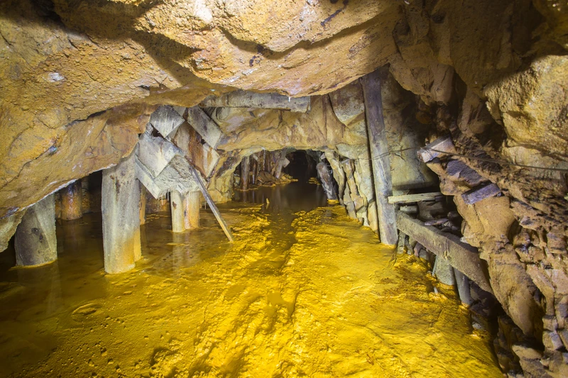 a lost Smoky Mountain gold mine is a legend around these parts