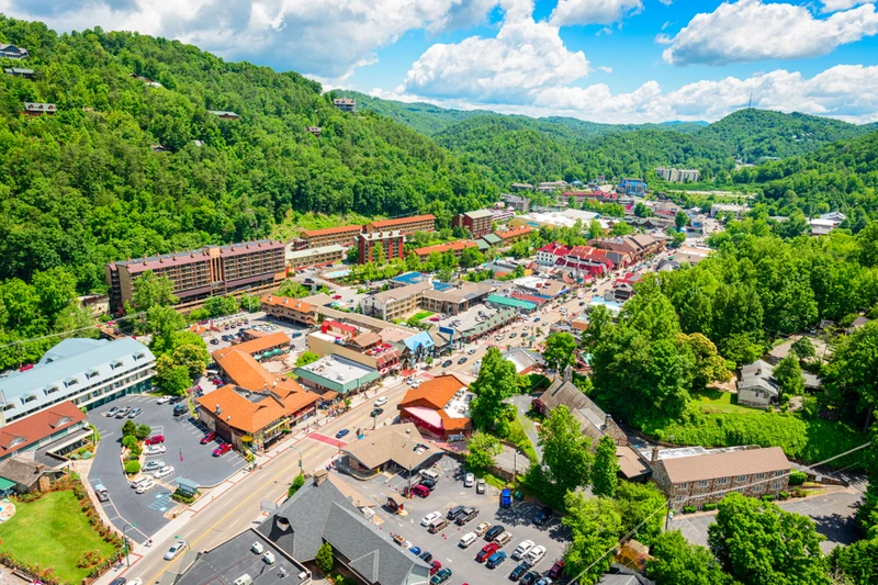 parking in Gatlinburg downtown